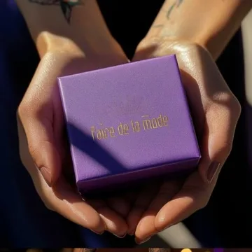 Faire de la Mode 14k Gold CZ Hand Chain Bracelet for Women