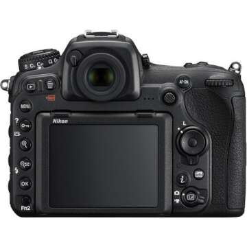 Nikon D500 Digital SLR with 4K Video and 20.9MP Sensor