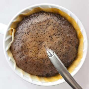 Hario V60 Ceramic Coffee Dripper, Size 02, White