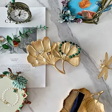 Elegant Leaf Shaped Jewelry Dish for Every Occasion