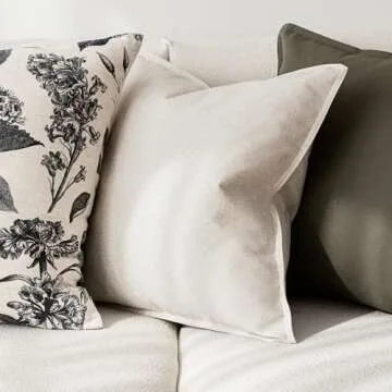 Foindtower Pack of 2 Decorative Cotton Linen Throw Pillow Covers Soft Modern Farmhouse Cushion Cover Cozy Vintage Accent Pillowcase for Couch Sofa Bed Living Room Home Decor, 18×18 Inch Light Beige