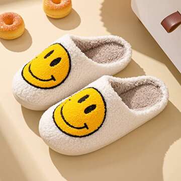 FACAXEDRE Smile Face Slippers for Women Fuzzy Slippers Happy Face Slippers for Woman Ladies Bedroom Slippers Woman Indoor and Outdoor Retro Home House Slippers Yellow 9-10