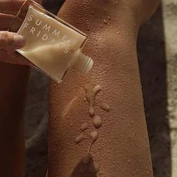 Summer Fridays Pool Time Glowing Body Oil for Radiance