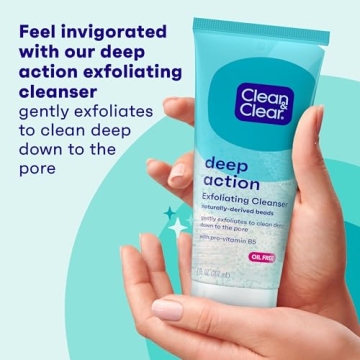 Clean & Clear Exfoliating Cleanser for Smooth Skin