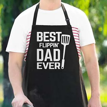 APRON DADDY - Best Flipping Dad Ever Adjustable Large 1 Size Fits All - Poly/Cotton Apron with 2 Pockets - Father's Day Gift for Dad, Father, Husband, Chef