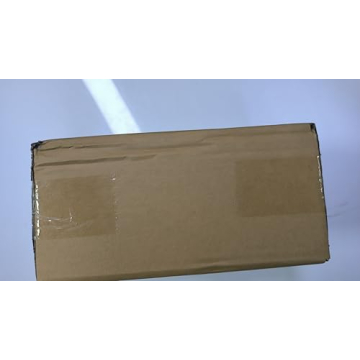 XMGZQ Gold Heart Hands Sculpture for Home Decor