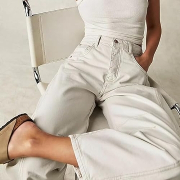 Stylish Women's Mid-Rise Barrel Jeans for Everyday Comfort