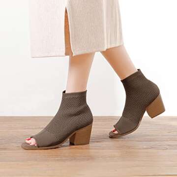 ZAYNSIA Stylish Peep Toe Chunky Heel Ankle Boots
