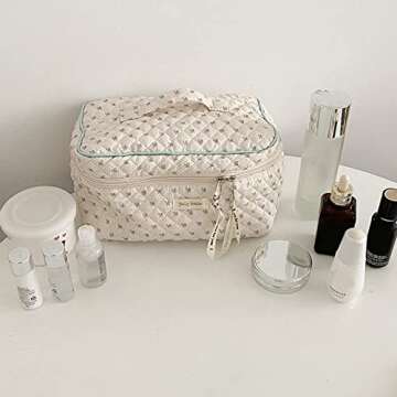 pundin Cotton Quilted Makeup Bag Large Travel Coquette Aesthetic Floral Toiletry Bag,Cute Floral Makeup Pouch for Women Zipper Cosmetic Bag