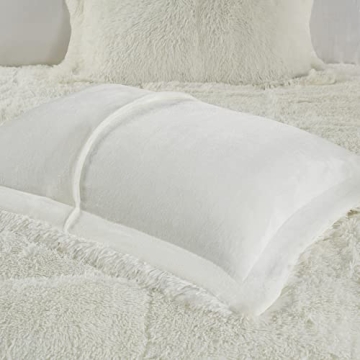 Intelligent Design Malea Shaggy Comforter Set, Long Faux Fur Cozy Down Alternative, Modern Casual Ultra Soft All Season Fluffy Bedding with Matching Sham, King/Cal King, Ivory 3 Piece