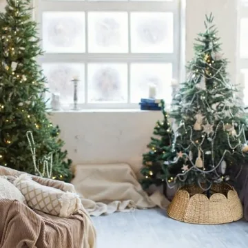 Elegant Woven Scallop Christmas Tree Collar for Holiday Decor