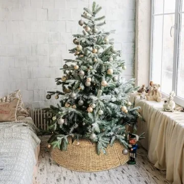 Elegant Woven Scallop Christmas Tree Collar for Holiday Decor