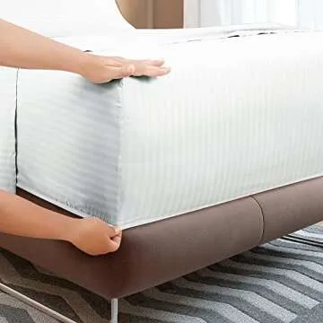 ROYALE LINENS 4 Piece King Sheets Set - Soft Brushed 1800 Microfiber Bedding - 1 Fitted, 1 Flat Sheet, 2 Pillow Cases - Wrinkle Free & Fade Resistant - Hotel Luxury Bed Sheets (Stripe White, King)