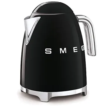SMEG Retro Electric Water Kettle with Auto Shutoff