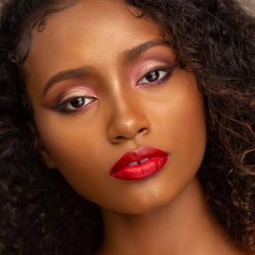 Bossy Vegan Lipstick - Hydrating Matte Red Color