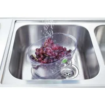 Prep Solutions by Progressive Lettuce Keeper Produce Storage Container, 4.7 Quarts