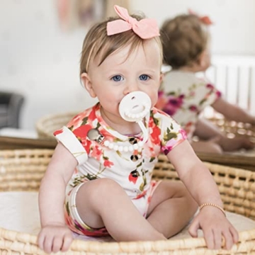 Ryan & Rose Cutie PAT Pacifier Teether Starter Kit