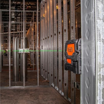 Klein Tools 93LCLG Laser Level for Accurate Alignment