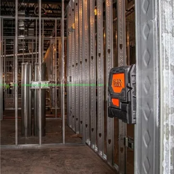 Klein Tools 93LCLG Laser Level for Accurate Alignment