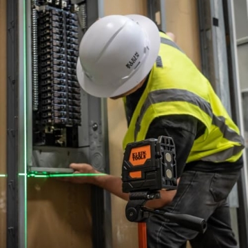 Klein Tools 93LCLG Laser Level for Accurate Alignment