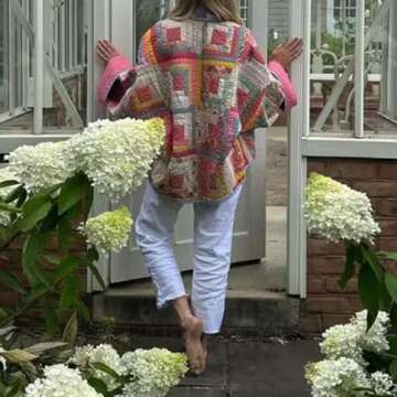 Thopavenoir Women Cropped Floral Puffer Jacket (Coral Red)