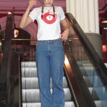 Stylish Women's Short Sleeve Y2K Baby Tee with Retro Graphic