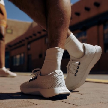 Allbirds Men’s Tree Dasher 2 Active Sneakers, Breathable Machine Washable Lace-Up Fitness Shoes for Walking, Running & Gym - Blizzard (Blizzard Sole) - 10.5 Medium