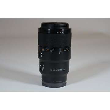 SONY 90mm F2.8 Macro Lens for Stunning Detail in Photos