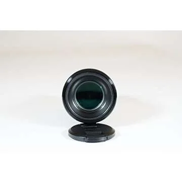 SONY 90mm F2.8 Macro Lens for Stunning Detail in Photos