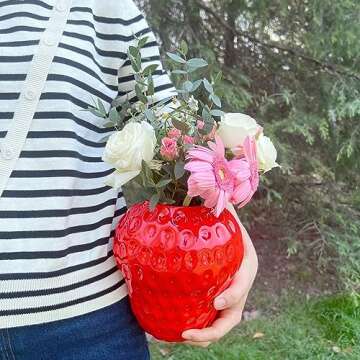 TCIUXYQ Strawberry Decorative Ceramic Vase, Red Vintage Vases, Unique Home/Kitchen/Office/Bathroom A...