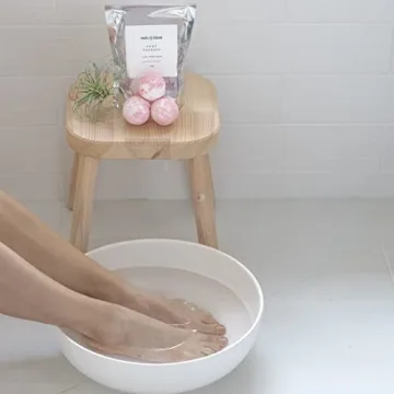 Roots & Bloom Moisturizing Foot Spa Soak for Dry Feet