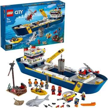 LEGO Ocean Exploration Boat 60266 - City Set