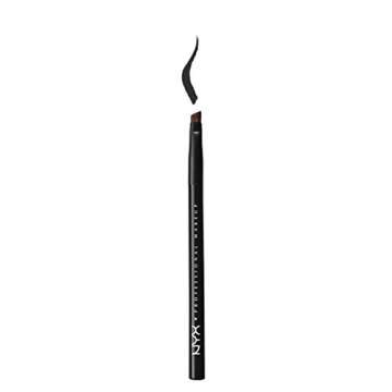 NYX PROFESSIONAL MAKEUP Pro Angled Brush for Bold Eye Looks