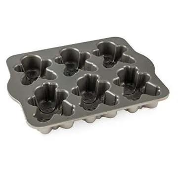 Nordic Ware Gingerbread Kids Cakelet Pan