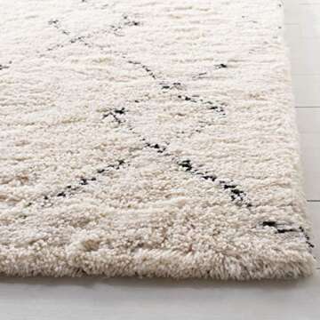 SAFAVIEH Casablanca Area Rug - Luxurious Moroccan Design