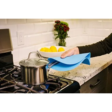 Shop Safe Grabs Silicone Microwave Mat | Kitchen Essential & Gift