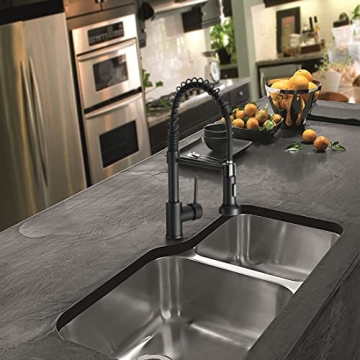 OWOFAN Black Kitchen Faucet with Pull Down Sprayer