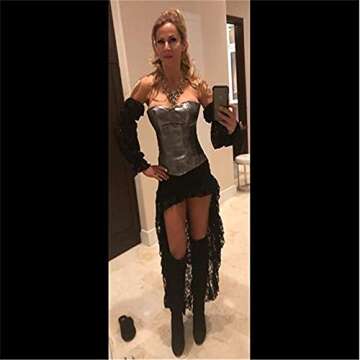 LZHLQ Jewelry Fashion Multi-Level Pirate Skull Tassel Charm Necklace Collar Bib for Women Horror Necklace Punk (Golden-01)