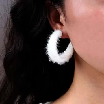 TseanYi Faux Fur Hoop Earrings White Furry Round Hoop Earrings Faux Furry Open Hoop Earrings Velvet C Shape Earrings Funny Statement Earrings Jewelry for Women