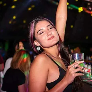 Disco Ball Earrings Disco Outfit Woman 70s 80s 90s Disco Dangle Earrings Disco Outfits for Women Country Concert Earrings Halloween Costume Accessories Party Dress Jewelry Gifts