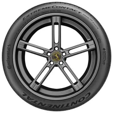 Continental ExtremeContact DWS06 PLUS 275/40ZR20 Tire