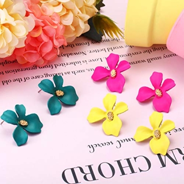 7 Pairs Boho Flower Stud Earrings - Colorful & Stylish