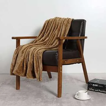 NANPIPER Super Soft Fleece Blanket for All Seasons