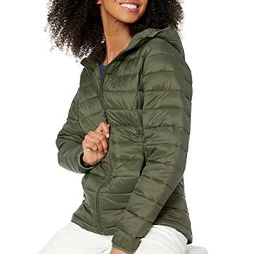 Amazon Essentials Women's Lightweight Long-Sleeve Full-Zip Water-Resistant Packable Hooded Puffer Jacket, Olive, X-Small