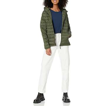 Amazon Essentials Women's Lightweight Long-Sleeve Full-Zip Water-Resistant Packable Hooded Puffer Jacket, Olive, X-Small