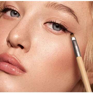 EcoTools Daily Defined Eye Brush Kit, Makeup Brushes For Liquid, Powder, & Cream Eyeshadow & Eyeliner Application, Eco-Friendly Eye Brushes, Synthetic Hair, Cruelty Free, 5 Piece Set