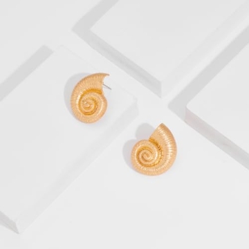 LILIE&WHITE Worn Gold Conch Shell Earrings Seashell Stud Earrings For Women Seashore Earrings Nautical Jewelry For Women Sea Life Jewelry Gold Earrings Beach Earrings Summer Jewelry