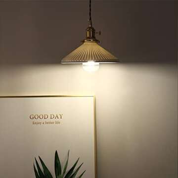 Qufute Vintage Pendant Light fixtures Ceramics Ceiling Pendant Lights with White Scalloped Shade Brass Minimalist Style Barn Chandelier Pendant Lamp for Kitchen Sink Dining Room Bedroom