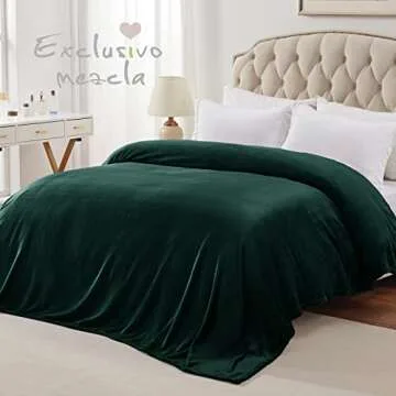 Exclusivo Mezcla Fleece Blanket Queen Size for Bed, Super Soft and Warm, All Season Use, Cozy, Plush, Lightweight, 90x90 Inches, Forest Green