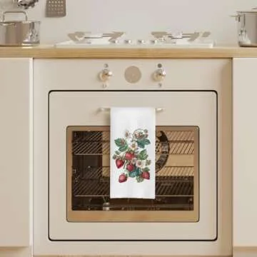 uinwk Strawberry Kitchen Towels Dish Towels, Vintage Strawberry and Blossoms Decorative Hand Towels for Bathroom, Strawberry Bathroom Kitchen Decor, Strawberry Kitchen Accessories, 16x24 Inches